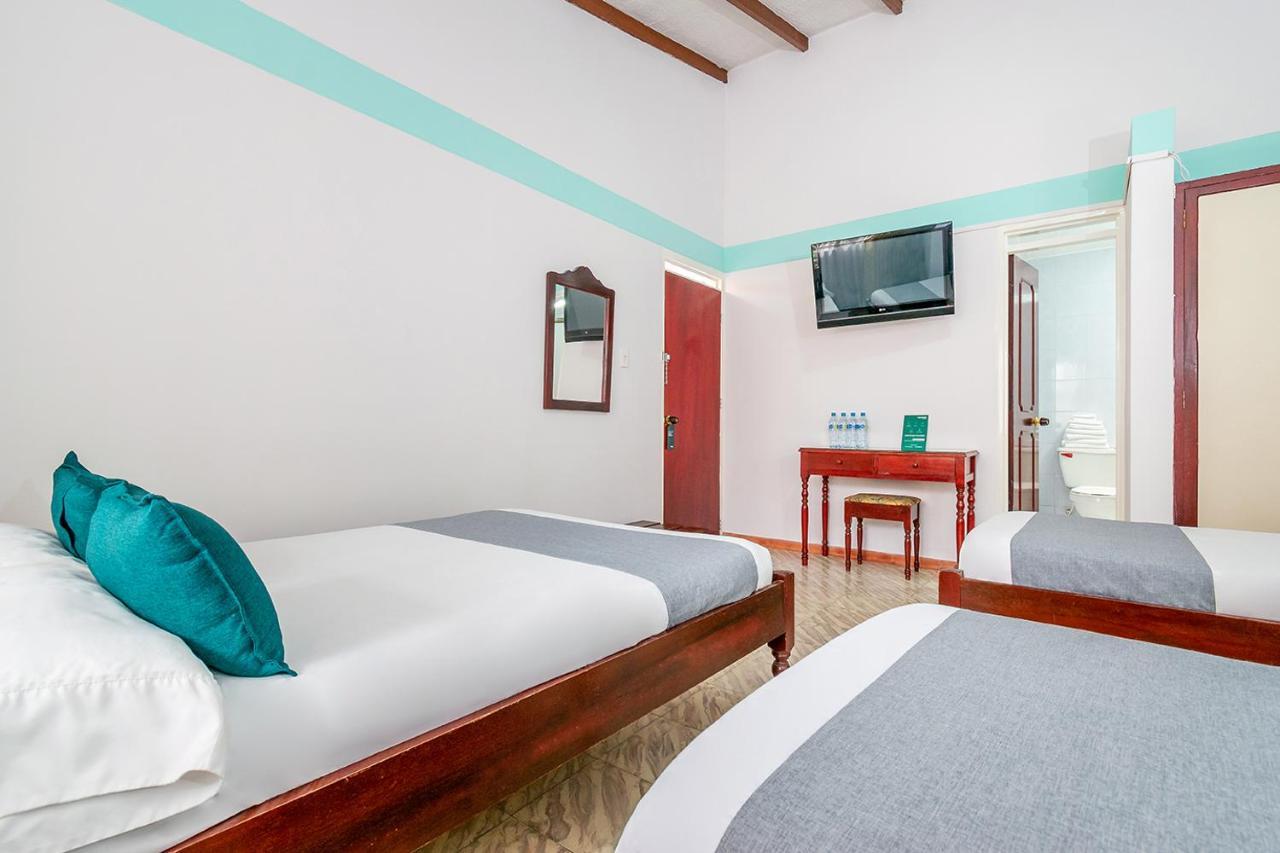 Hotel Puerta Del Sol بوبايان المظهر الخارجي الصورة